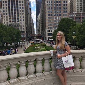 Meet your Posher, Kristin